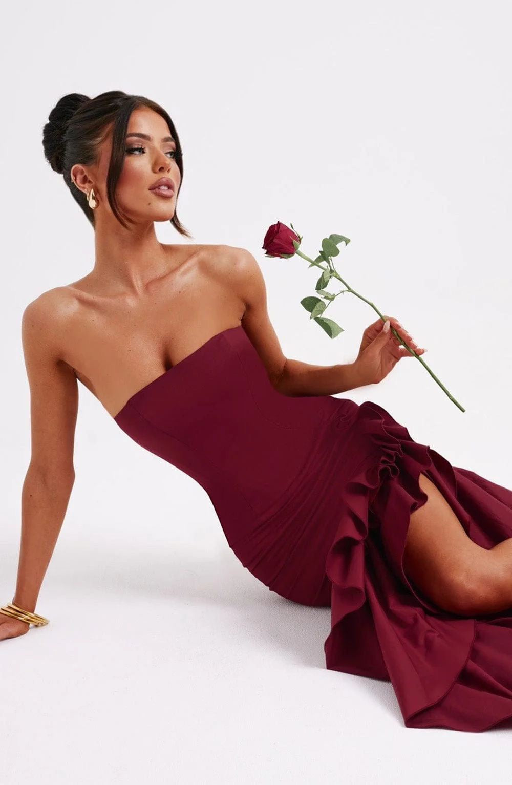 schulterfreies Maxi Kleid mit Beinschlitz