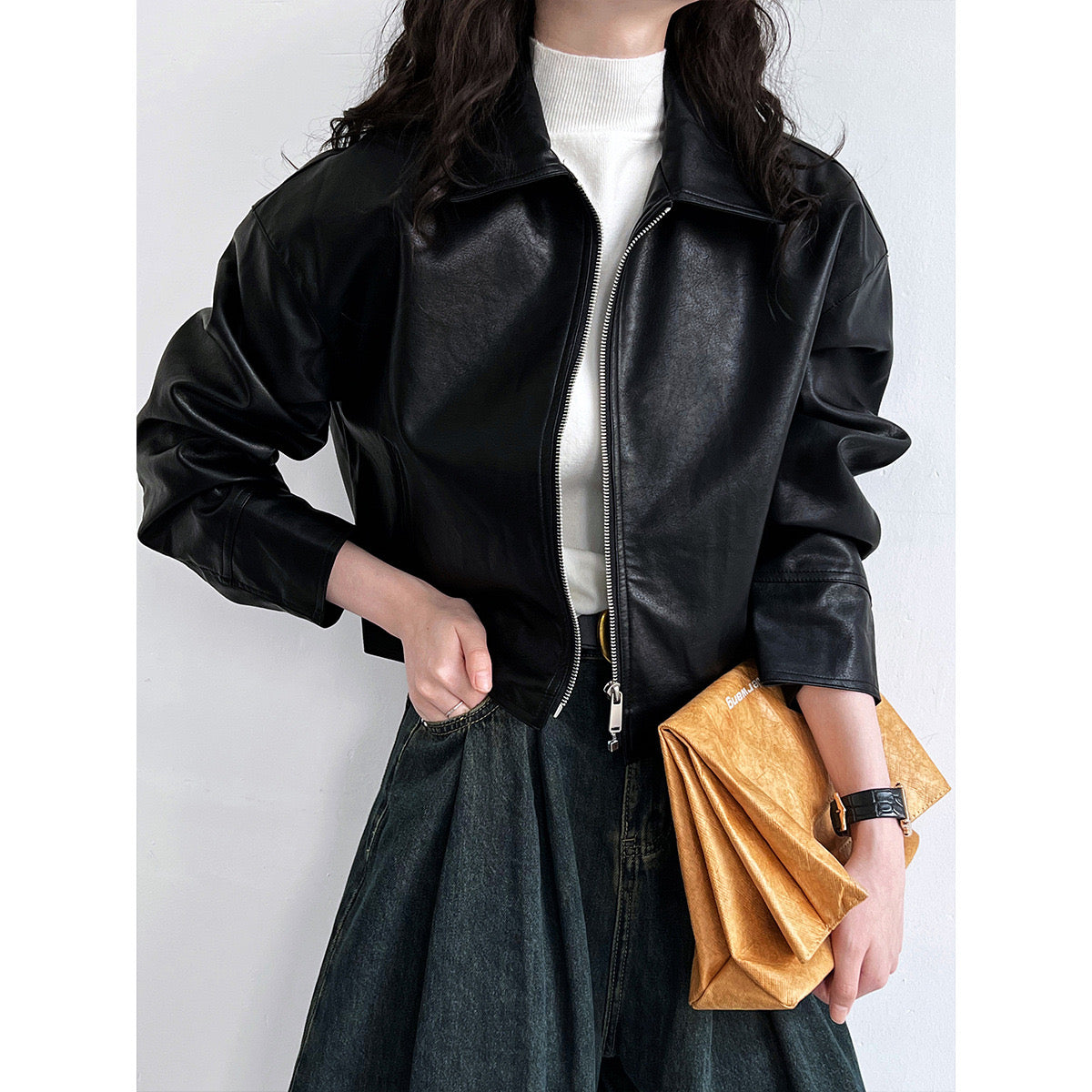 Lässige Damenlederjacke