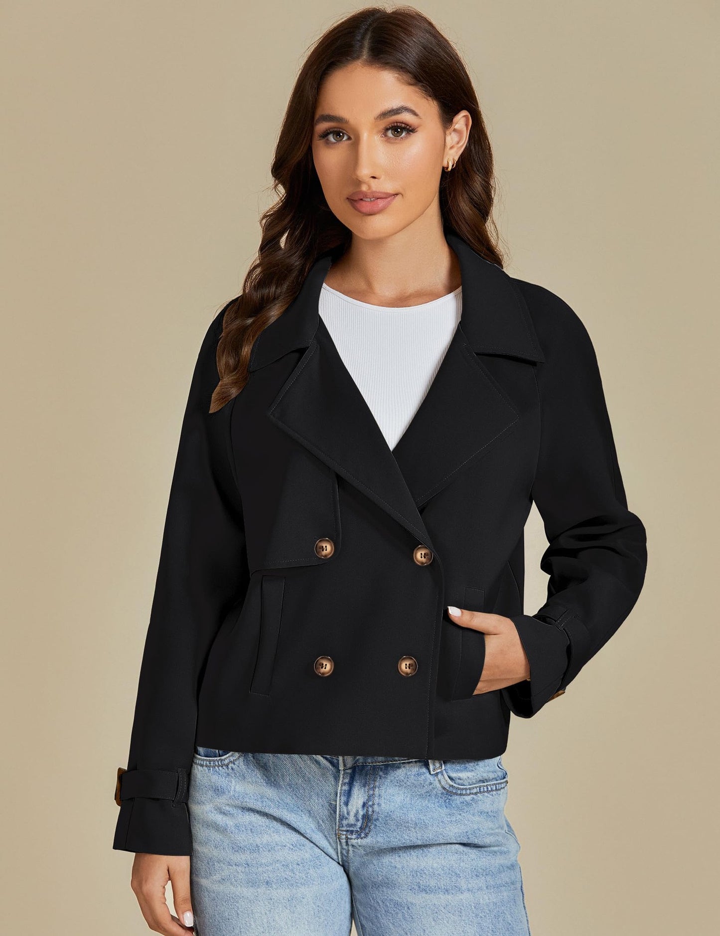 Elegante Übergangsjacke kurz mit Knöpfen
