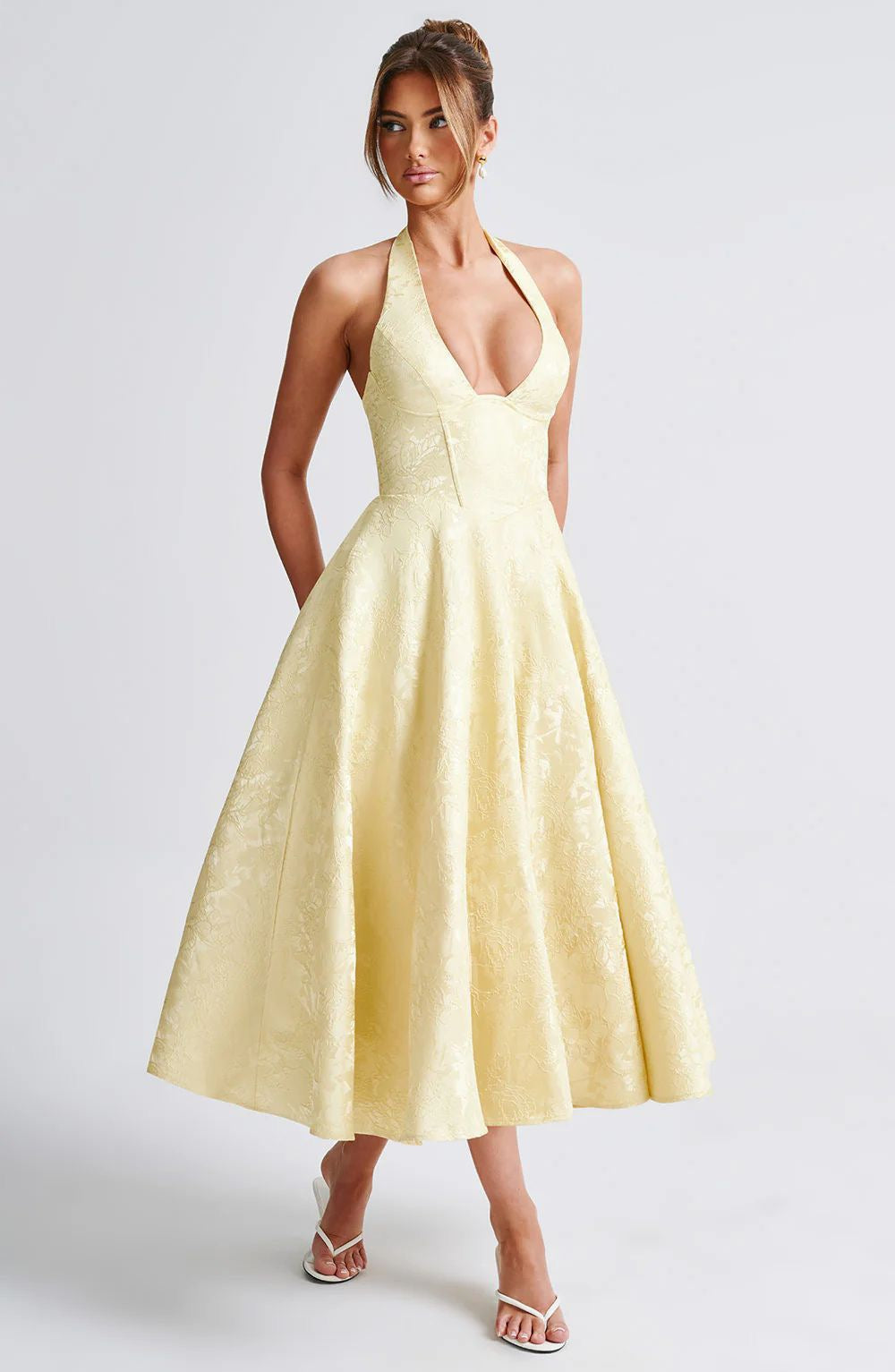 buttergelbes Midi Kleid mit V-Ausschnitt