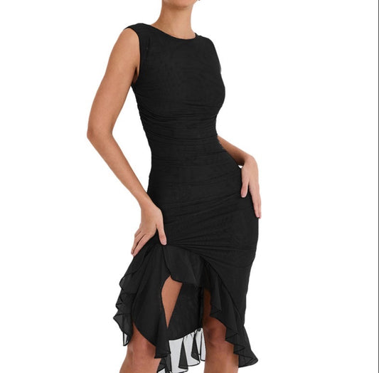 figurbetontes Volantkleid