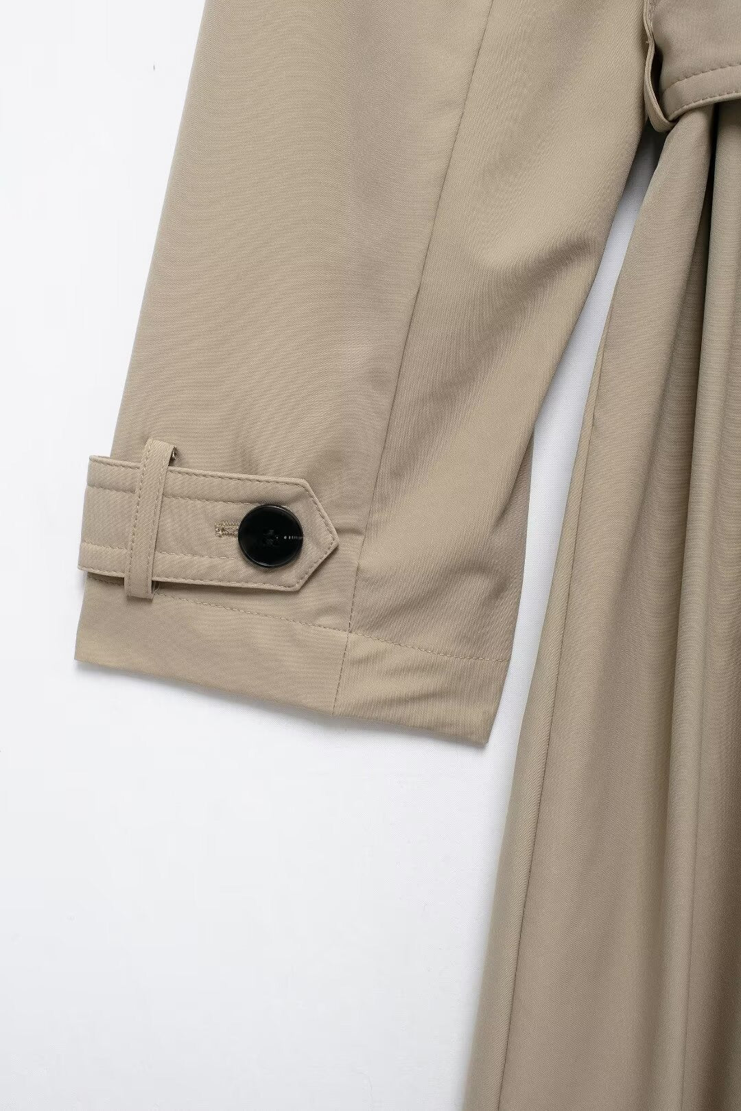 langer  Frühlingstrenchcoat, beige